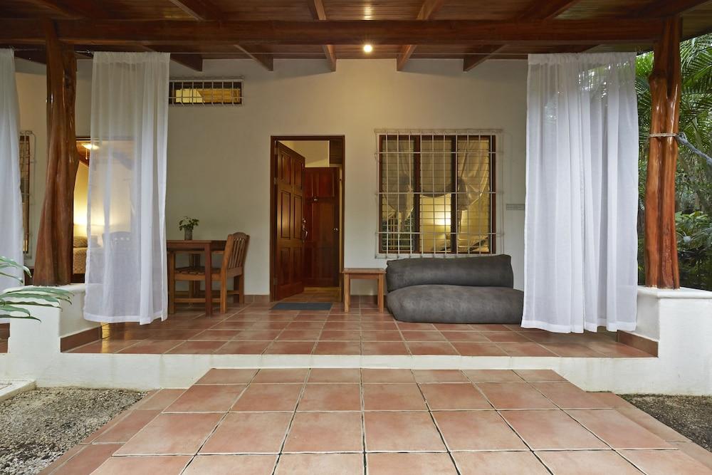 Living Hotel Nosara Extérieur photo