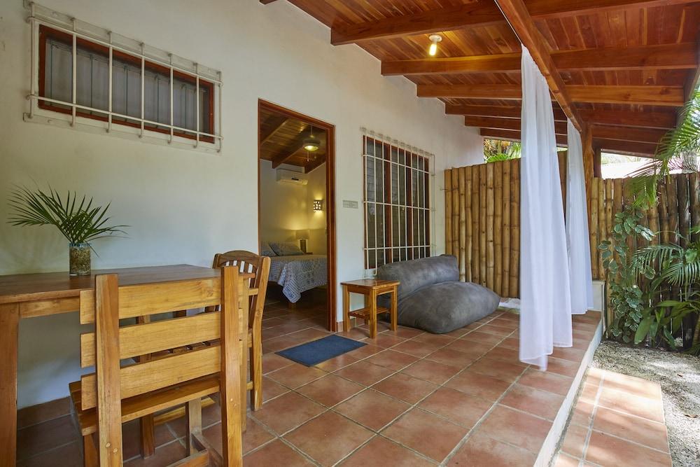Living Hotel Nosara Extérieur photo